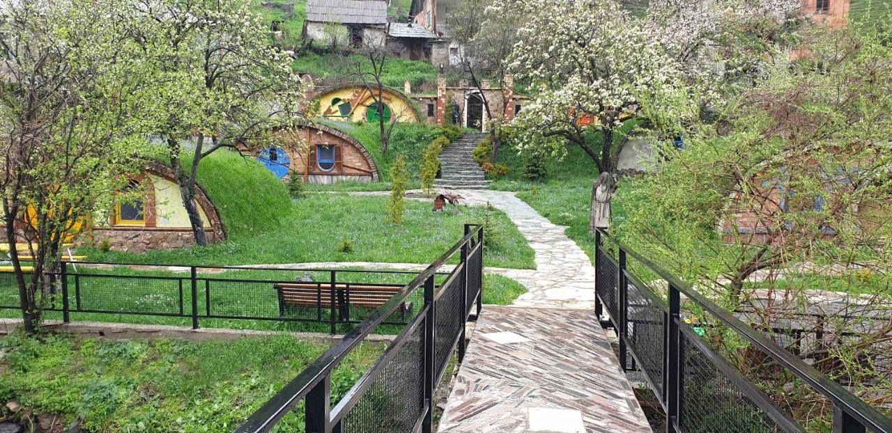 Cozy House Hotel Dilisan Kültér fotó