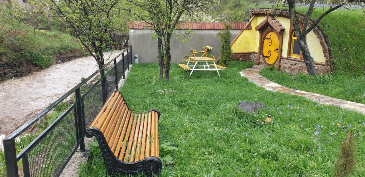 Cozy House Hotel Dilisan Kültér fotó