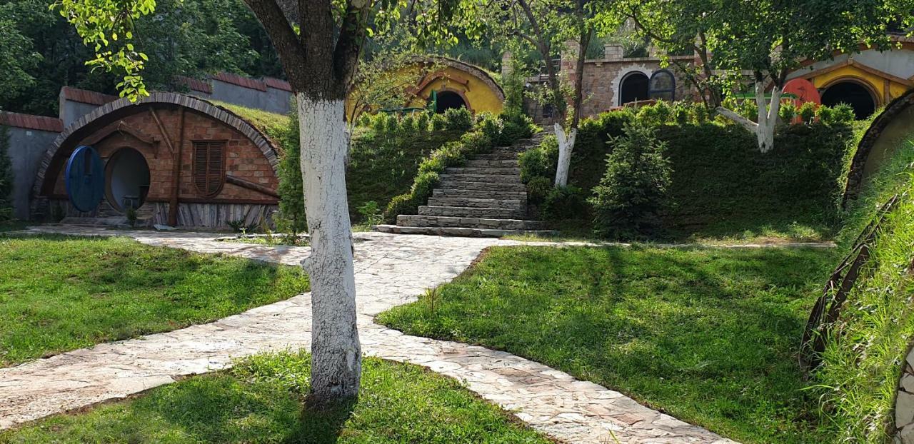 Cozy House Hotel Dilisan Kültér fotó