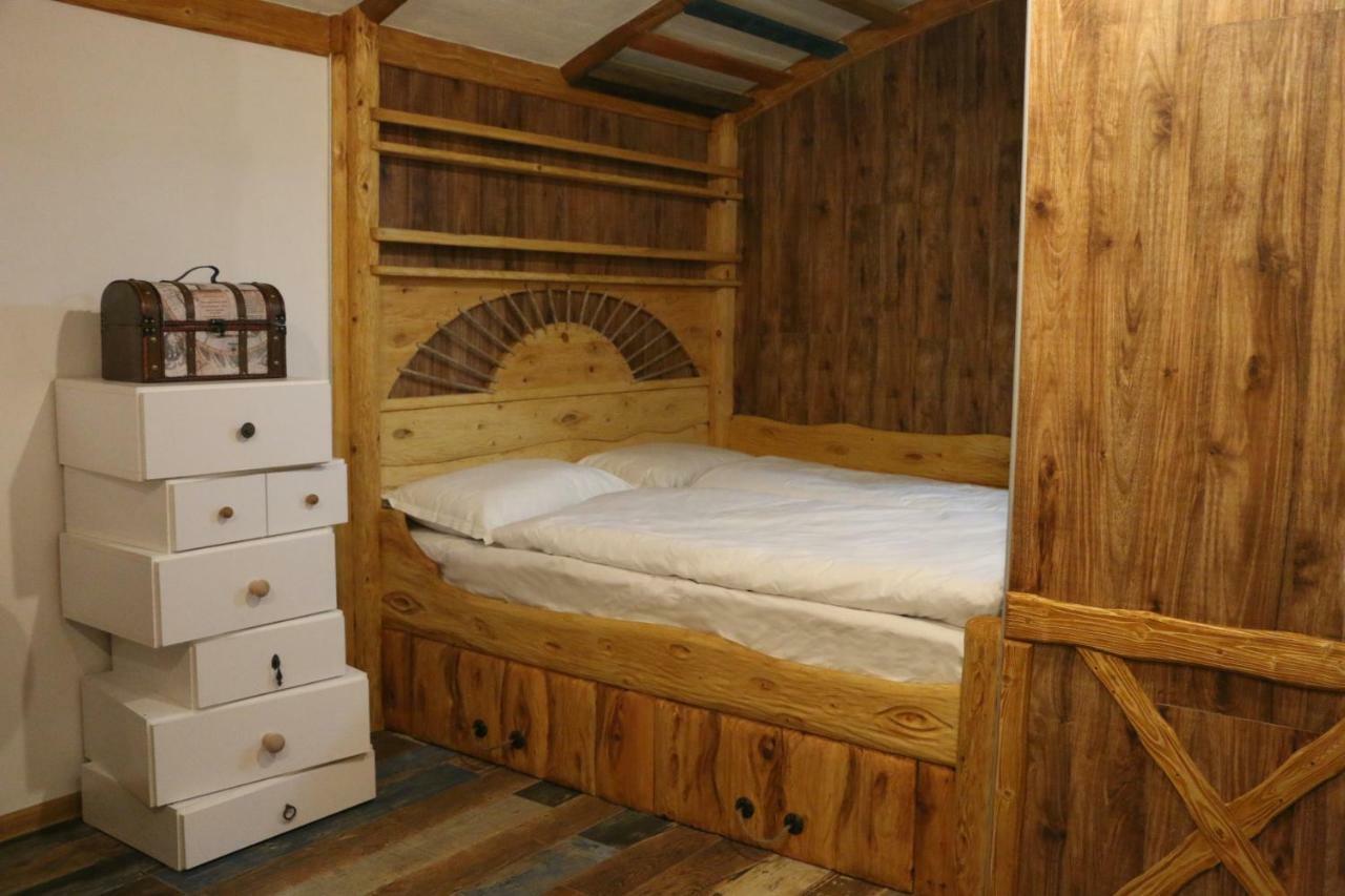 Cozy House Hotel Dilisan Kültér fotó