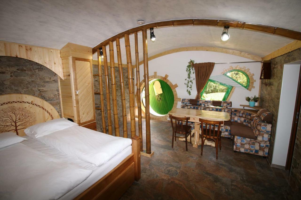 Cozy House Hotel Dilisan Kültér fotó